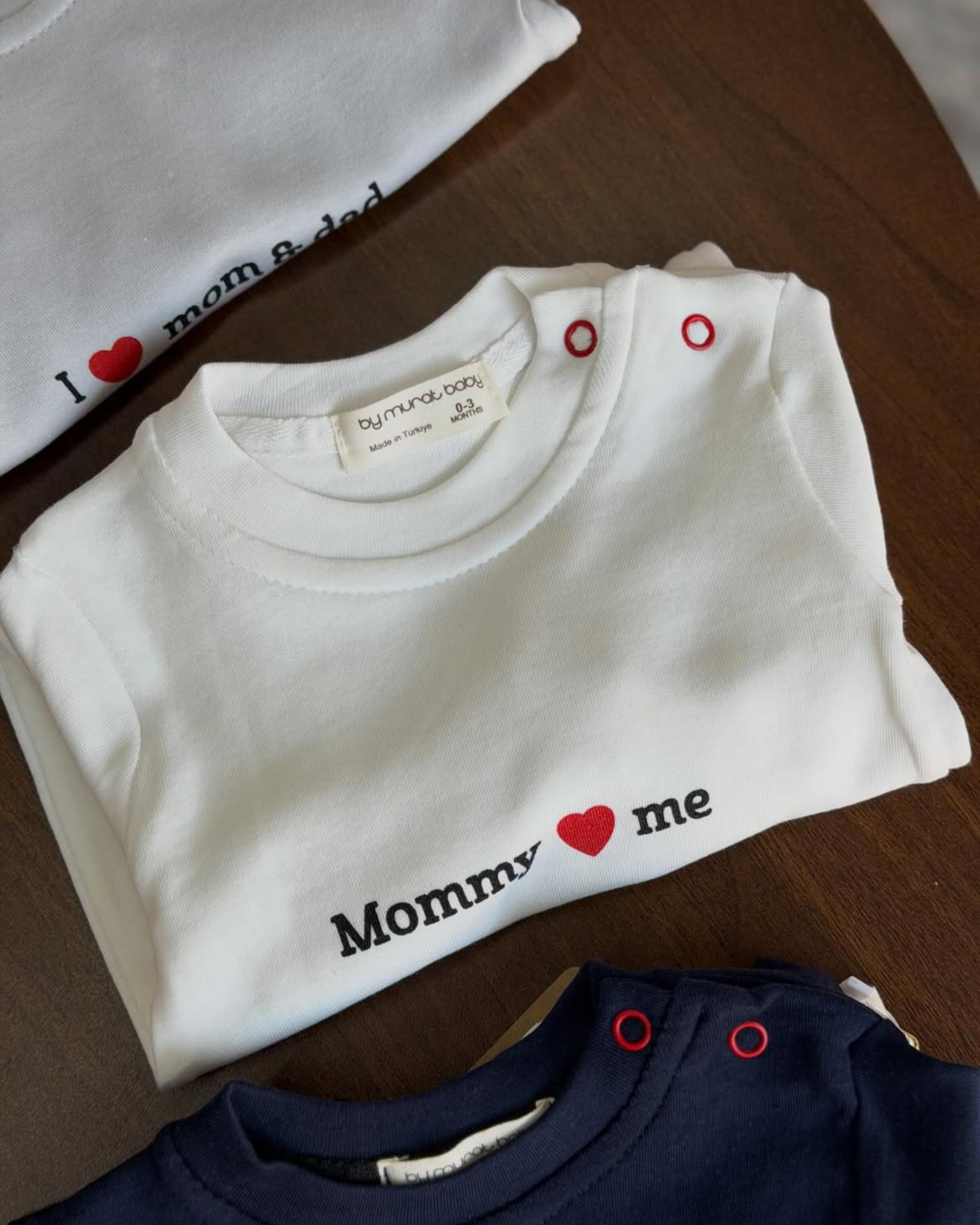 Grenouillère Bébé "Mommy &amp; Daddy" 100% Coton
