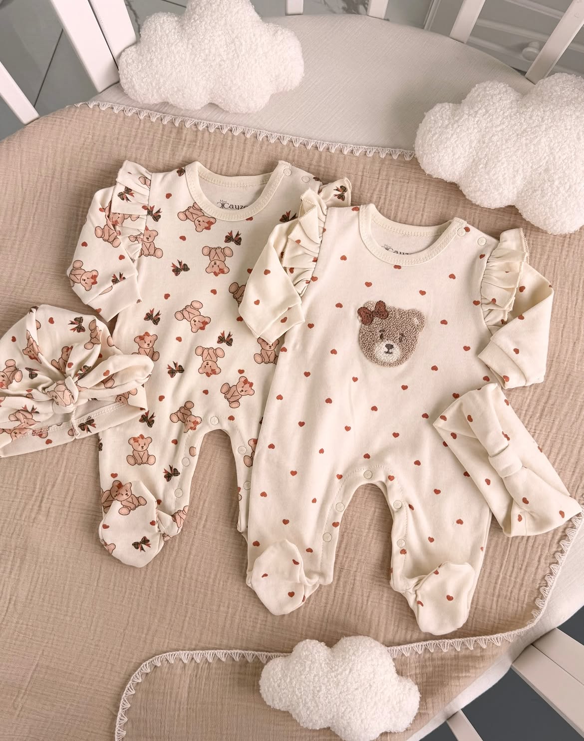 Pack Duo de Grenouillères Bébé avec Bandeaux Assortis – 100% Coton