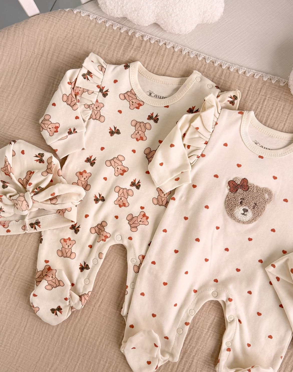 Pack Duo de Grenouillères Bébé avec Bandeaux Assortis – 100% Coton